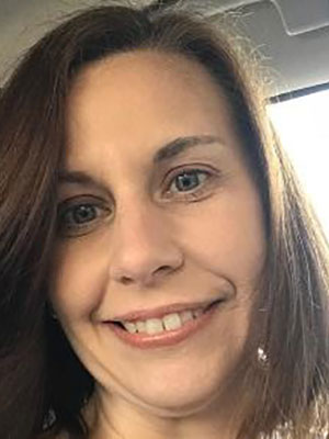 Tina Wolfe